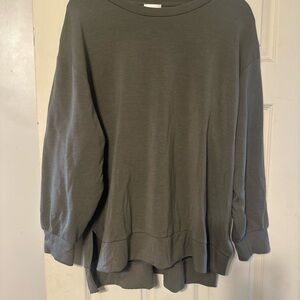 Relaxed Crew Sweatshirt in Olive Green Women)